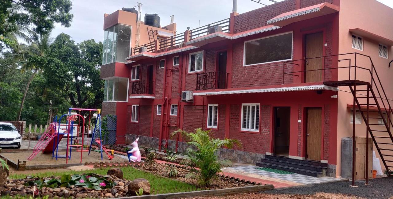 Laughing Waters Fine Stay Kuttalam  Ngoại thất bức ảnh