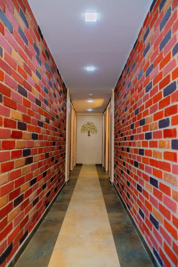 Laughing Waters Fine Stay Kuttalam  Ngoại thất bức ảnh